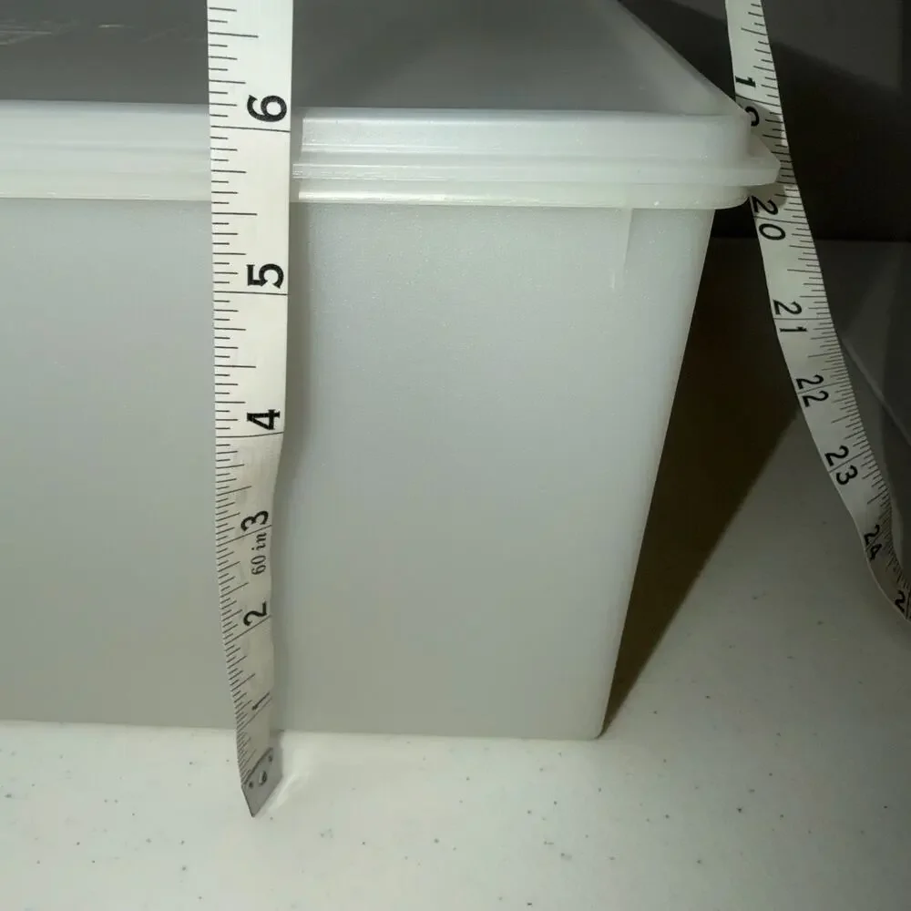 Vintage Perfect Storage by Family Products Lg Plastic Storage Container with Lid